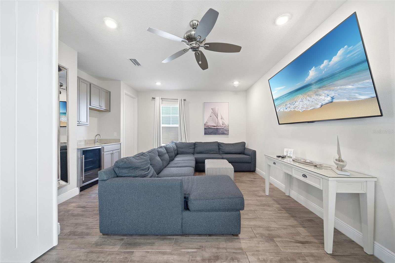 Image 53 of 64 For 8017 Surf Street