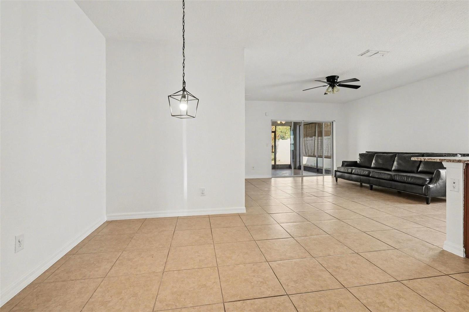 Image 18 of 39 For 622 Samuel  