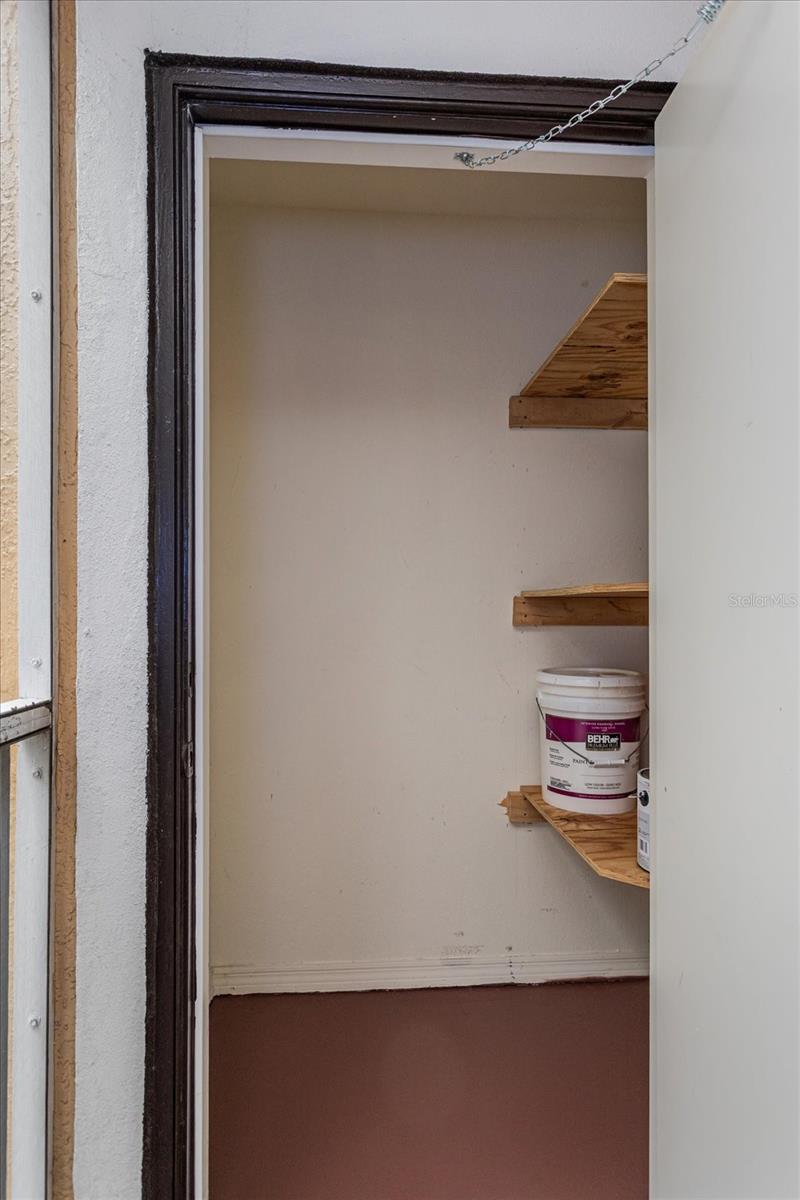 Image 15 of 25 For 5455 Vineland Road 3214