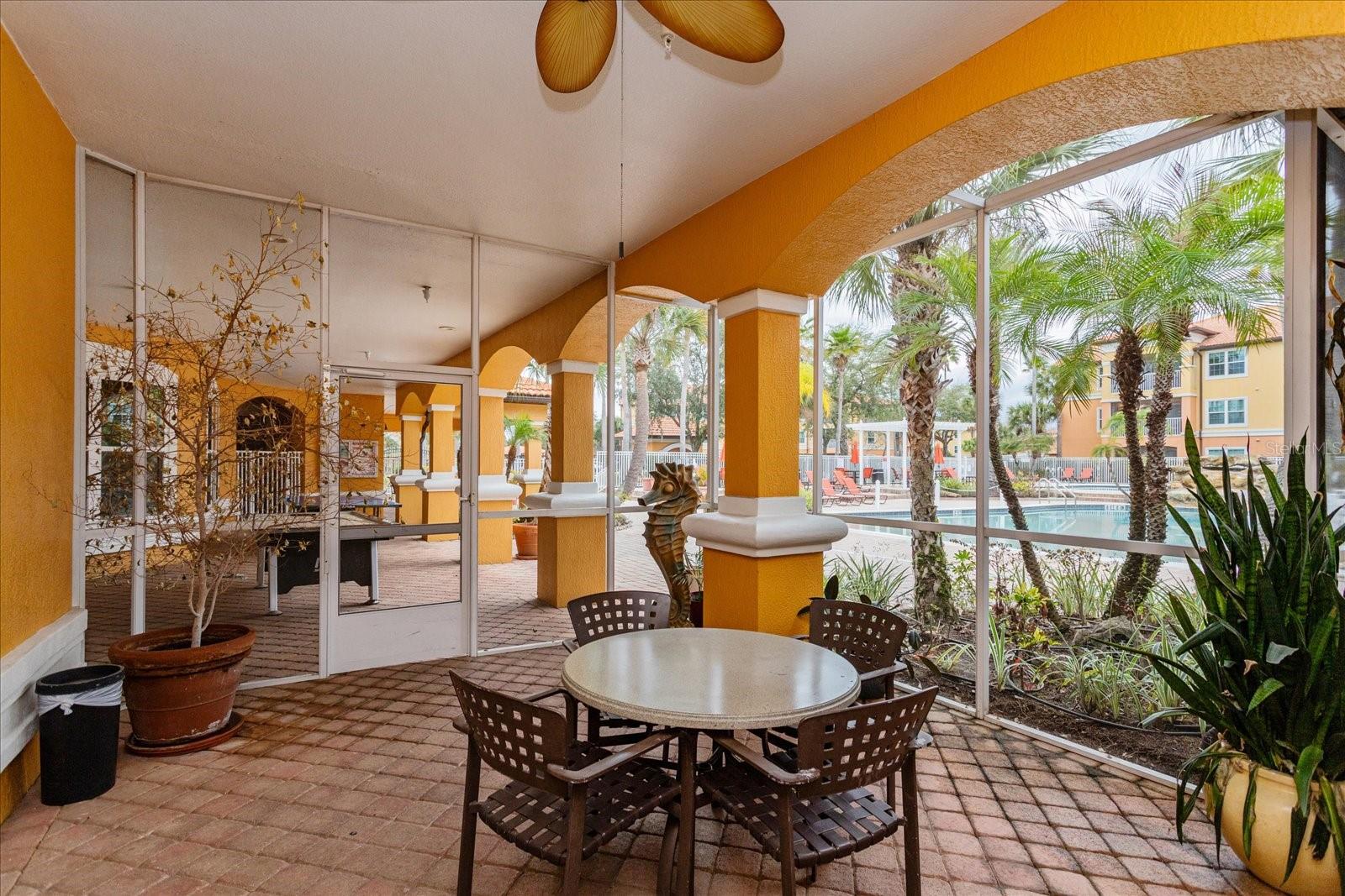 Image 21 of 25 For 5455 Vineland Road 3214