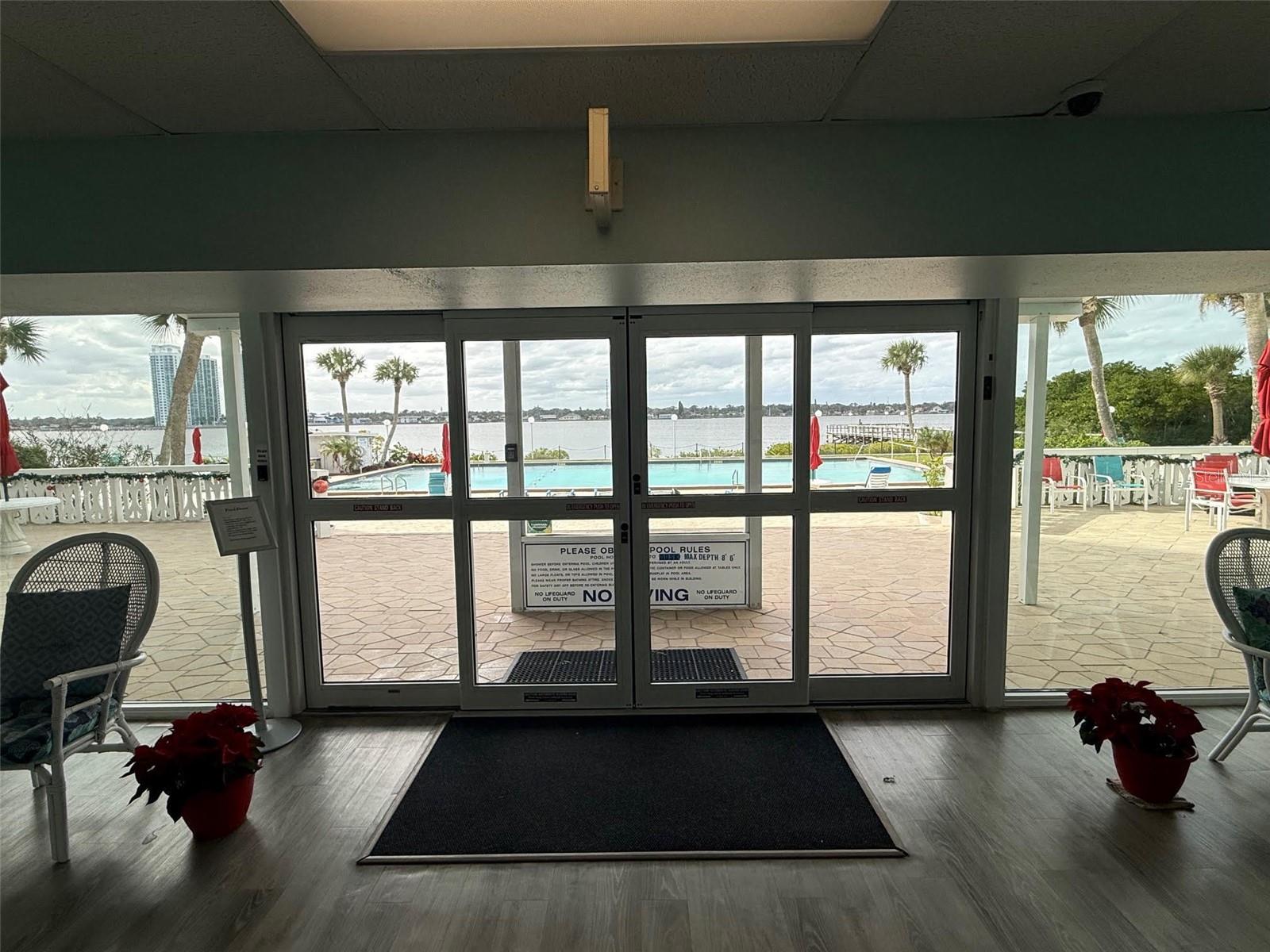 Image 32 of 41 For 925 Halifax Avenue 102