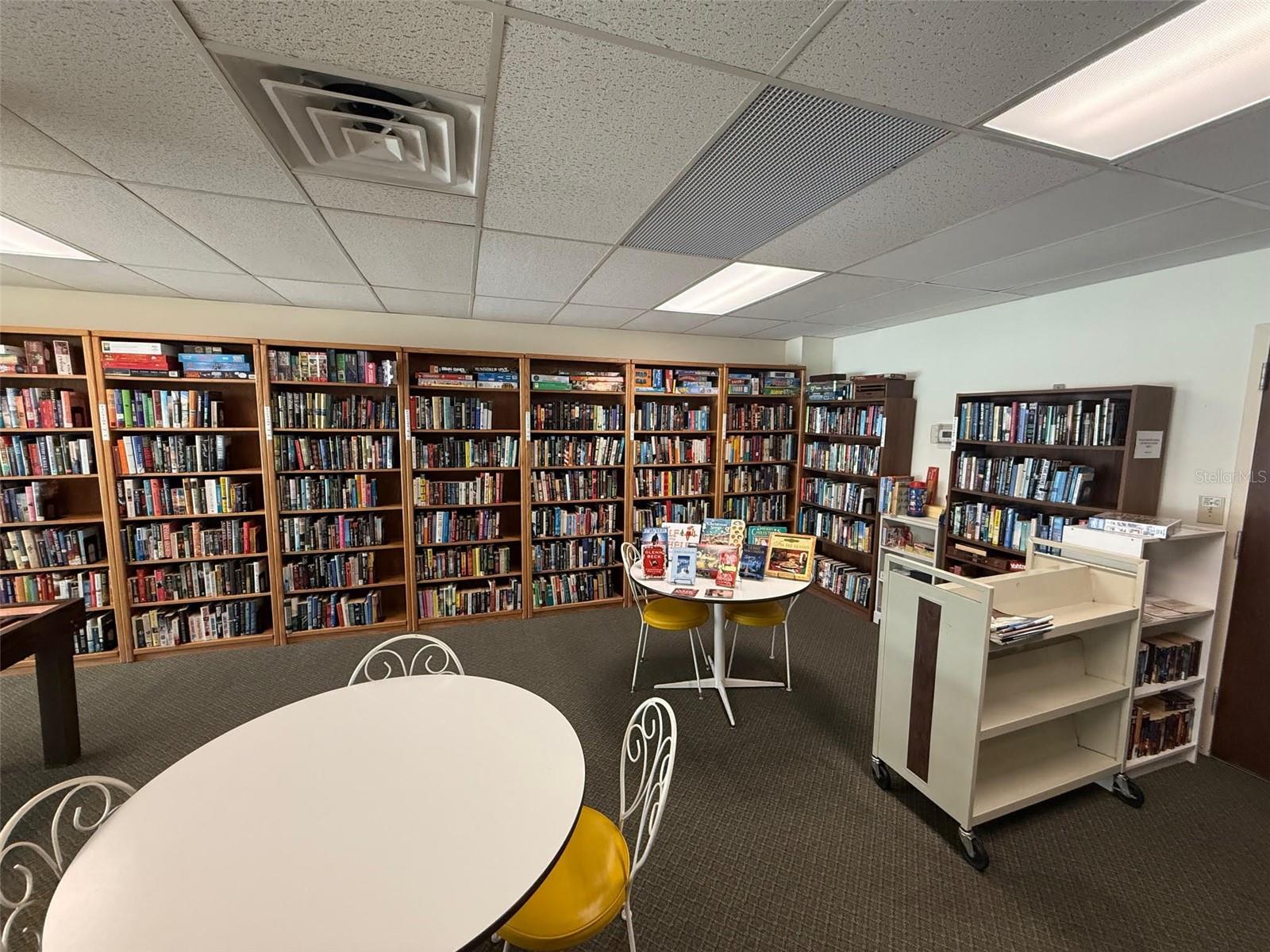 Image 35 of 41 For 925 Halifax Avenue 102