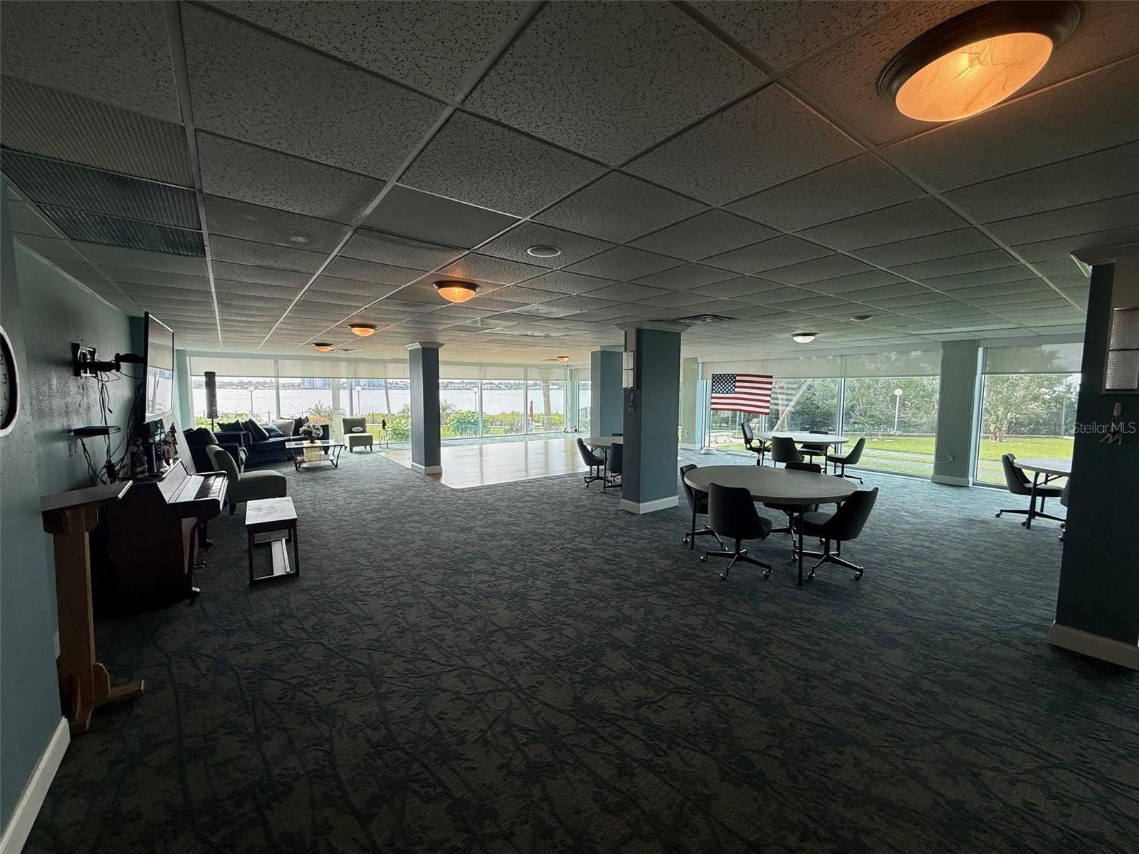 Image 37 of 41 For 925 Halifax Avenue 102