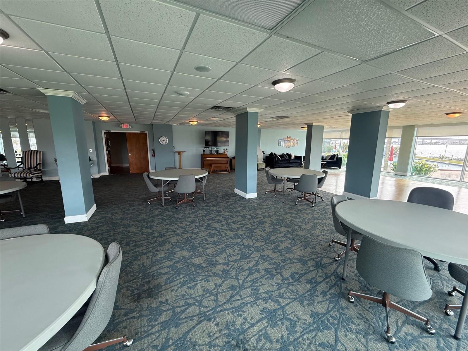 Image 39 of 41 For 925 Halifax Avenue 102