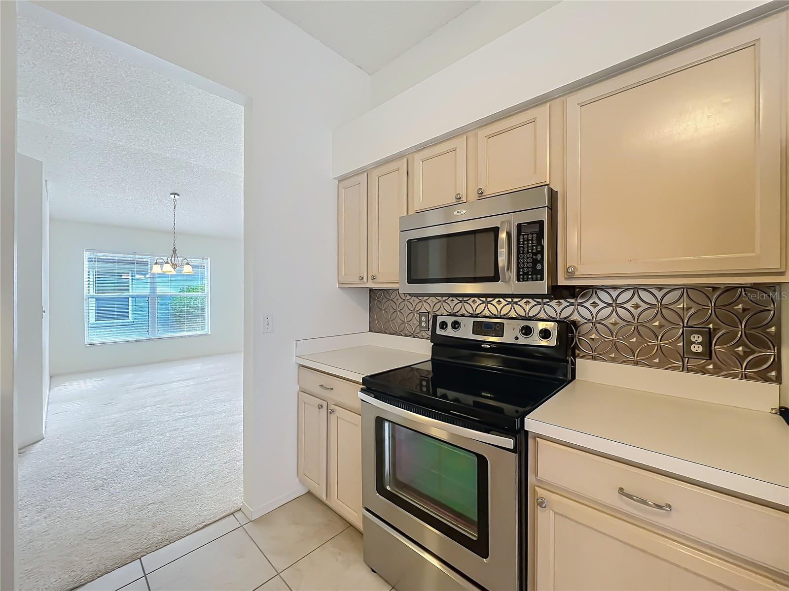 Image 15 of 63 For 791 Andover Circle