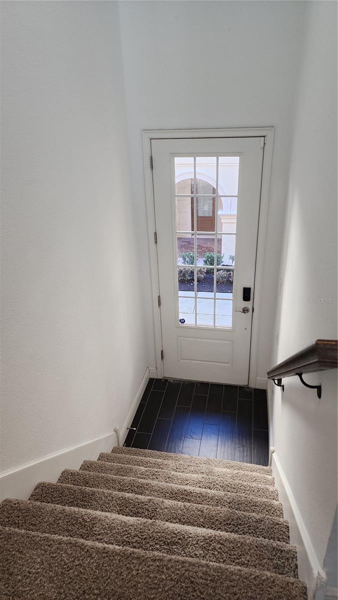 Image 23 of 25 For 952 Lobelia Drive