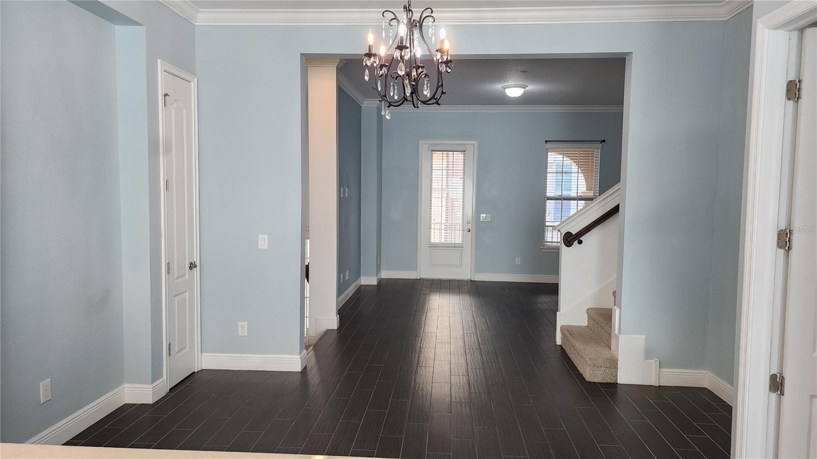 Image 7 of 25 For 952 Lobelia Drive