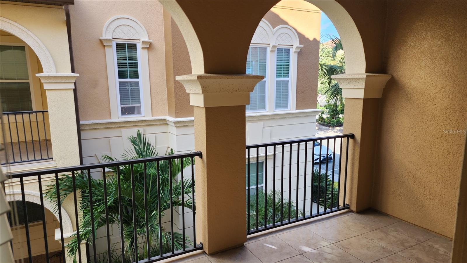 Image 9 of 25 For 952 Lobelia Drive