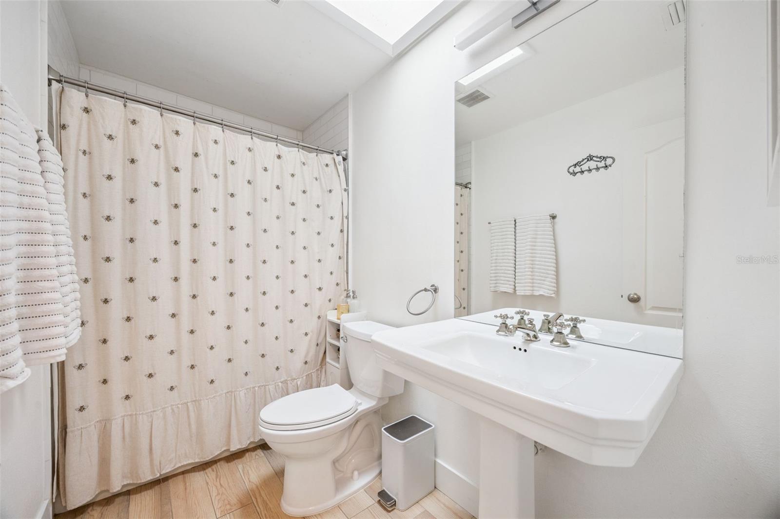 Image 19 of 30 For 2218 Elizabeth Avenue 3