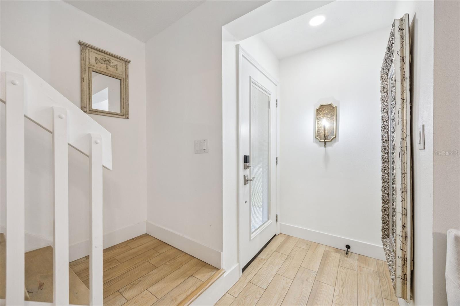 Image 6 of 30 For 2218 Elizabeth Avenue 3