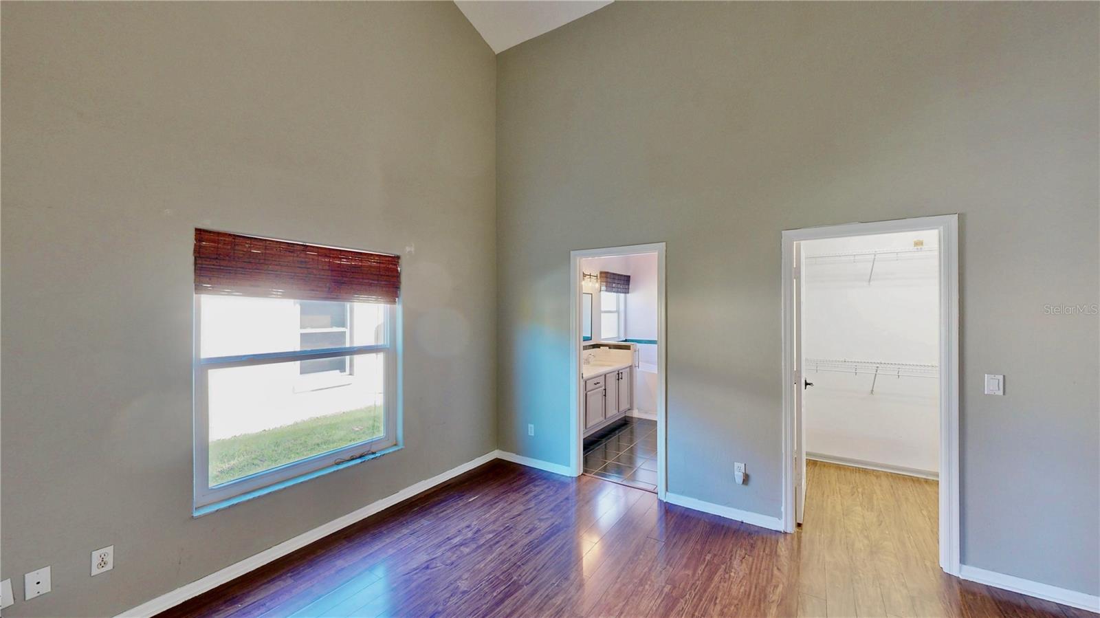 Image 34 of 45 For 3016 Crystal Creek Boulevard