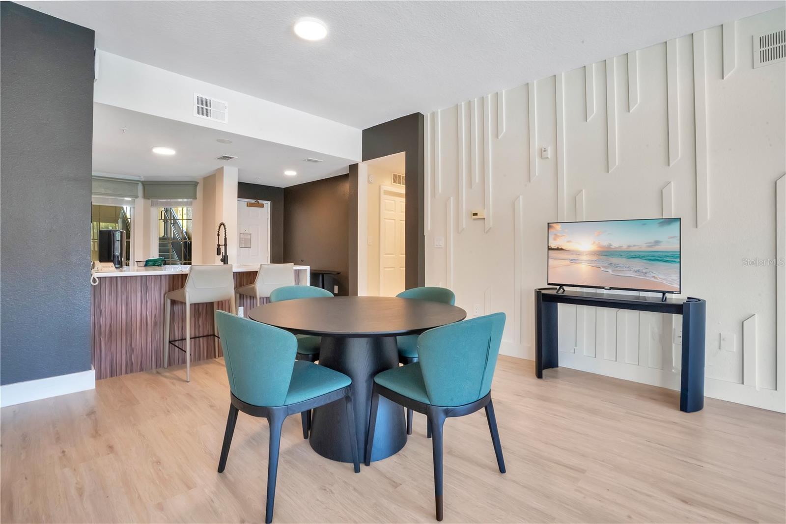 Image 16 of 33 For 8601 Worldquest Boulevard 3203