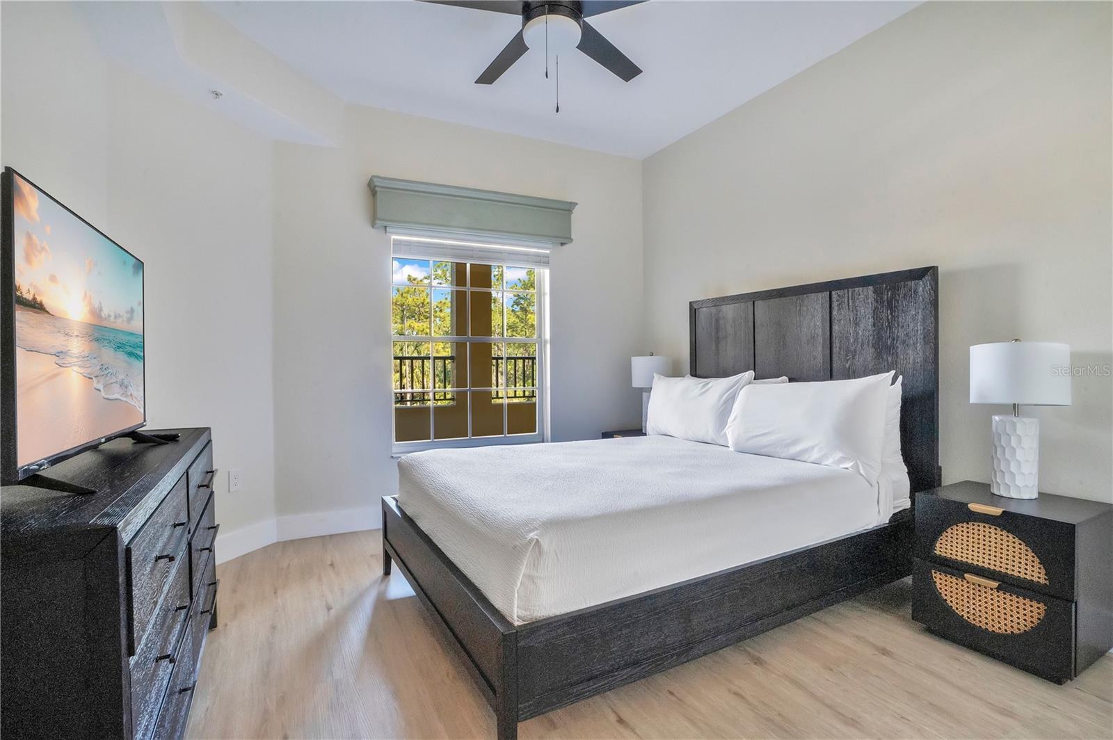 Image 27 of 33 For 8601 Worldquest Boulevard 3203