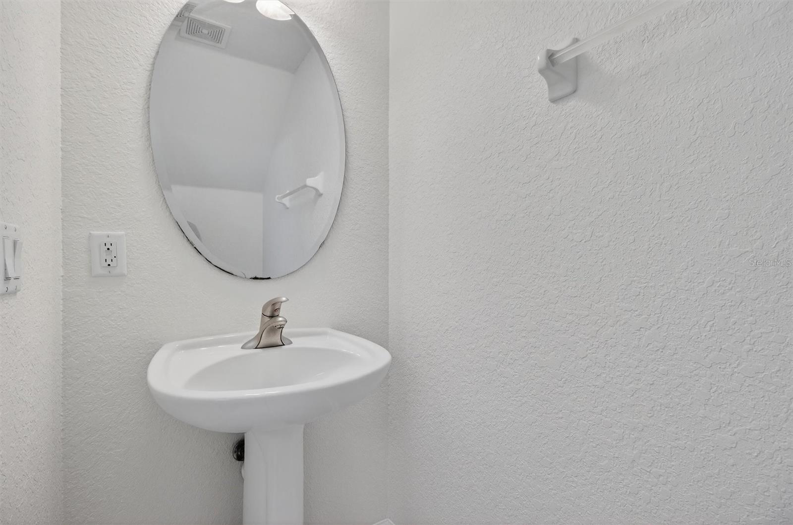 Image 24 of 29 For 3497 Shallot Drive 102