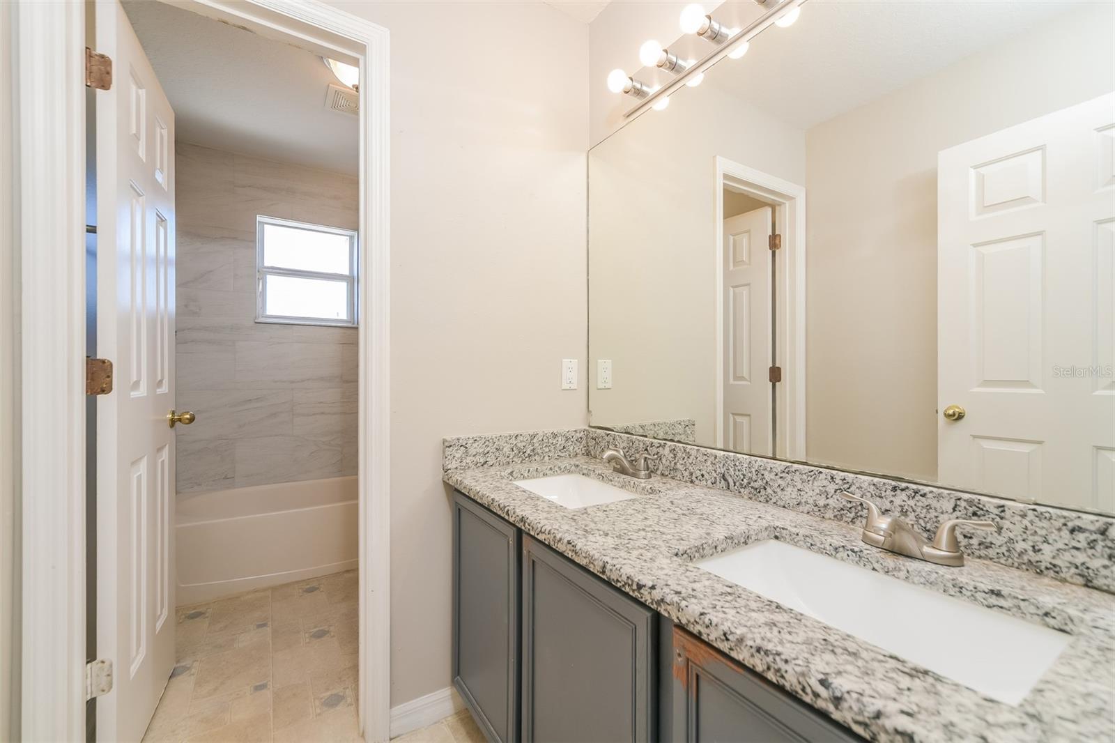 Image 18 of 22 For 4417 Canopy Court