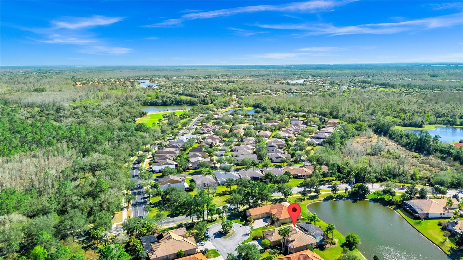 Listing photo id 40 for 1166 Cambria Bend