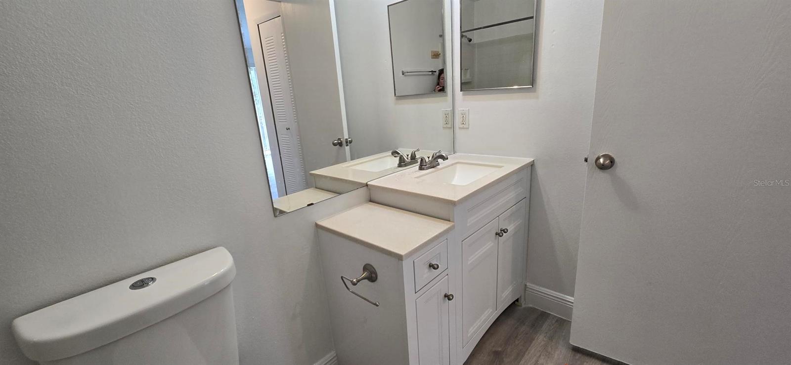 Image 10 of 20 For 3814 Bay Club Circle 204