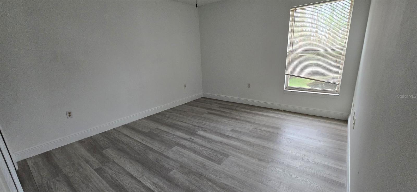 Image 11 of 20 For 3814 Bay Club Circle 204