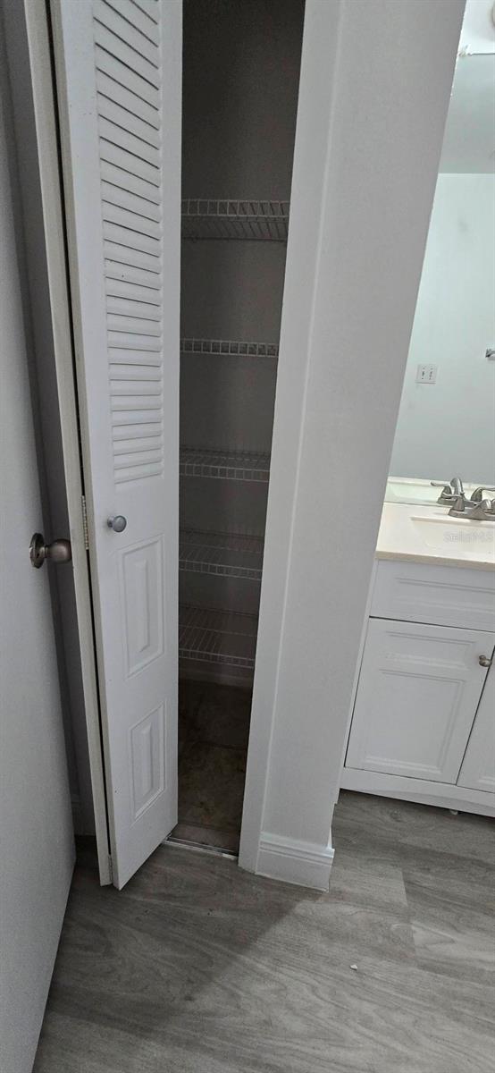 Image 15 of 20 For 3814 Bay Club Circle 204