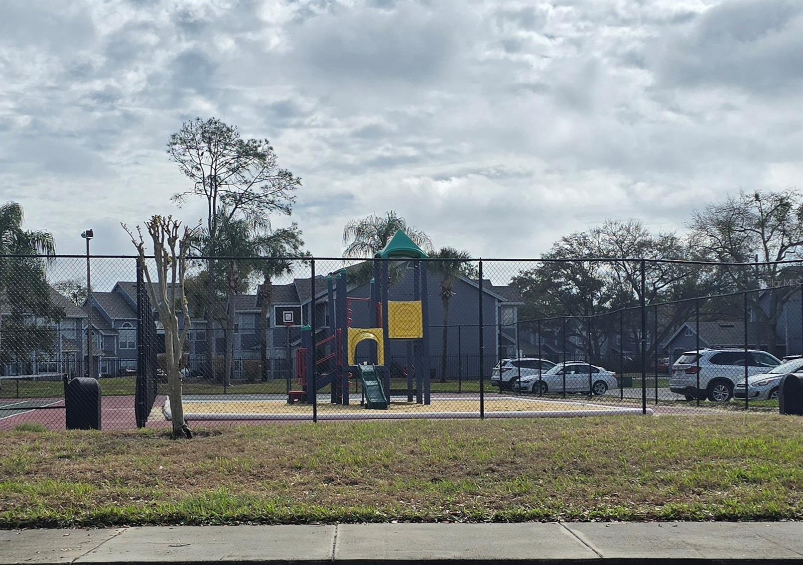 Image 18 of 20 For 3814 Bay Club Circle 204