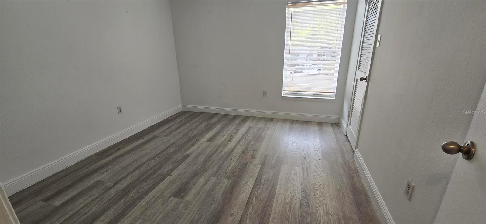 Image 7 of 20 For 3814 Bay Club Circle 204