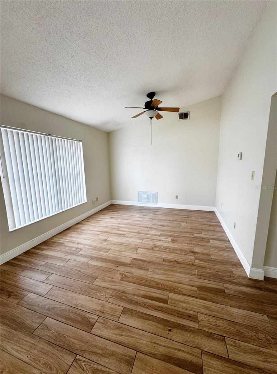 Image 13 of 23 For 12003 Sula Street