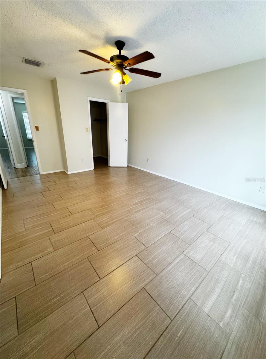 Image 19 of 23 For 12003 Sula Street