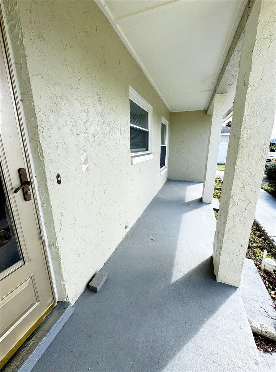 Image 4 of 23 For 12003 Sula Street