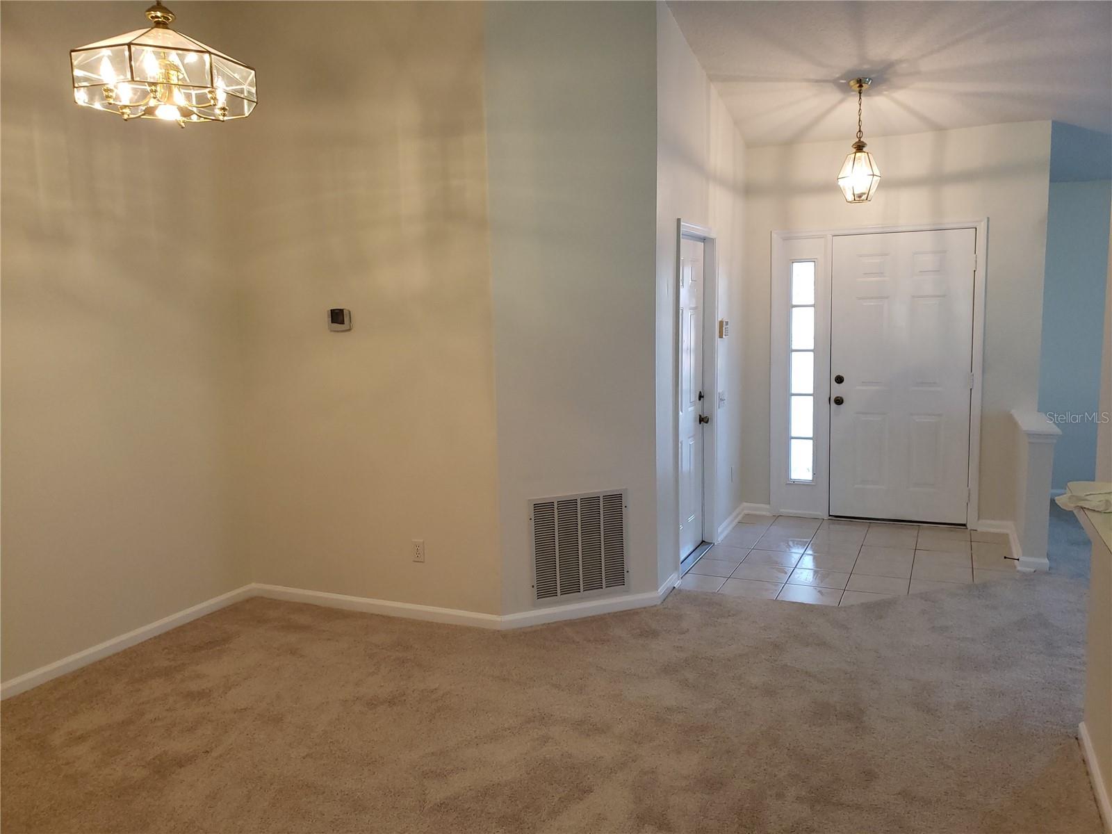 Image 2 of 15 For 394 Hanging Moss Circle