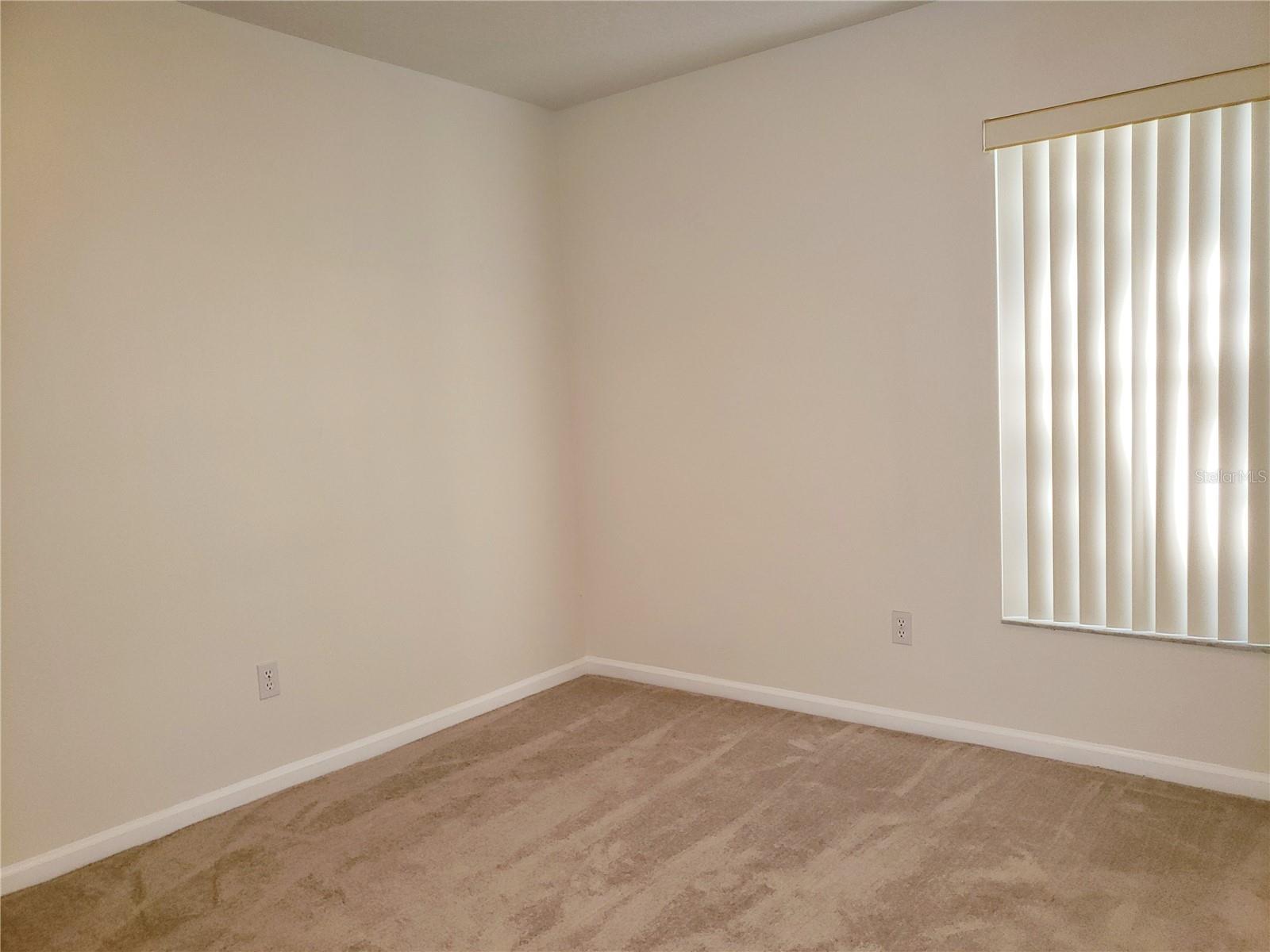 Image 9 of 15 For 394 Hanging Moss Circle