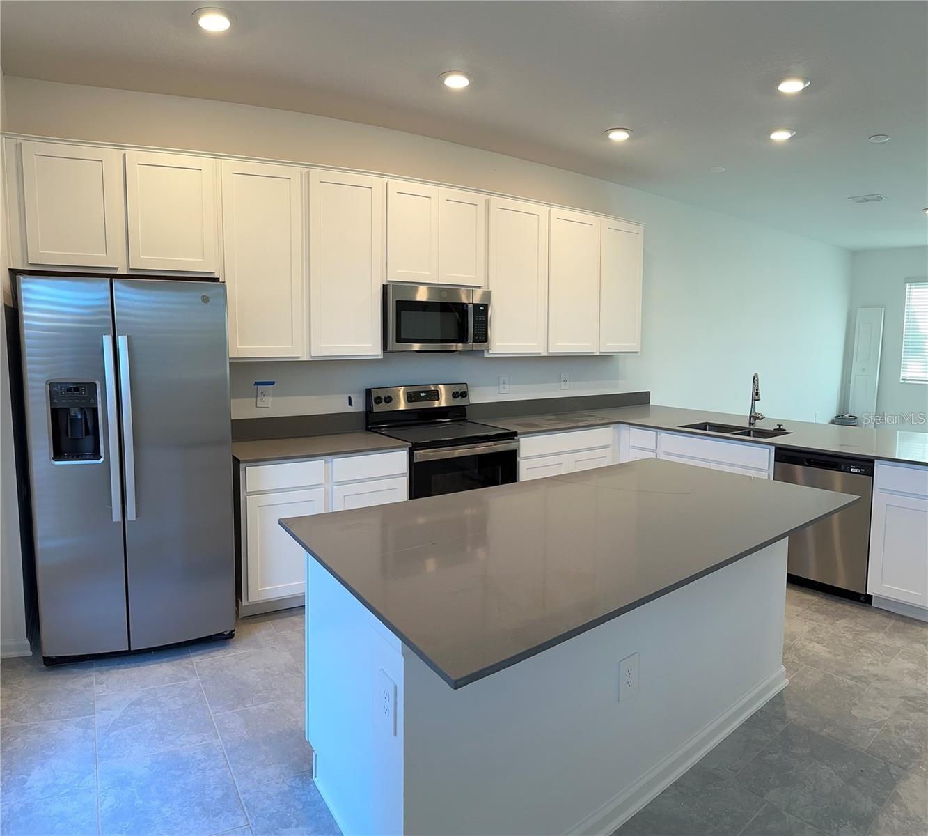 Image 4 of 21 For 15621 Water Spring Boulevard