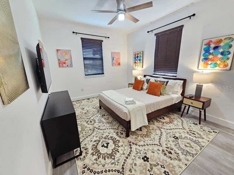 Image 10 of 65 For 2075 Jewell Avenue