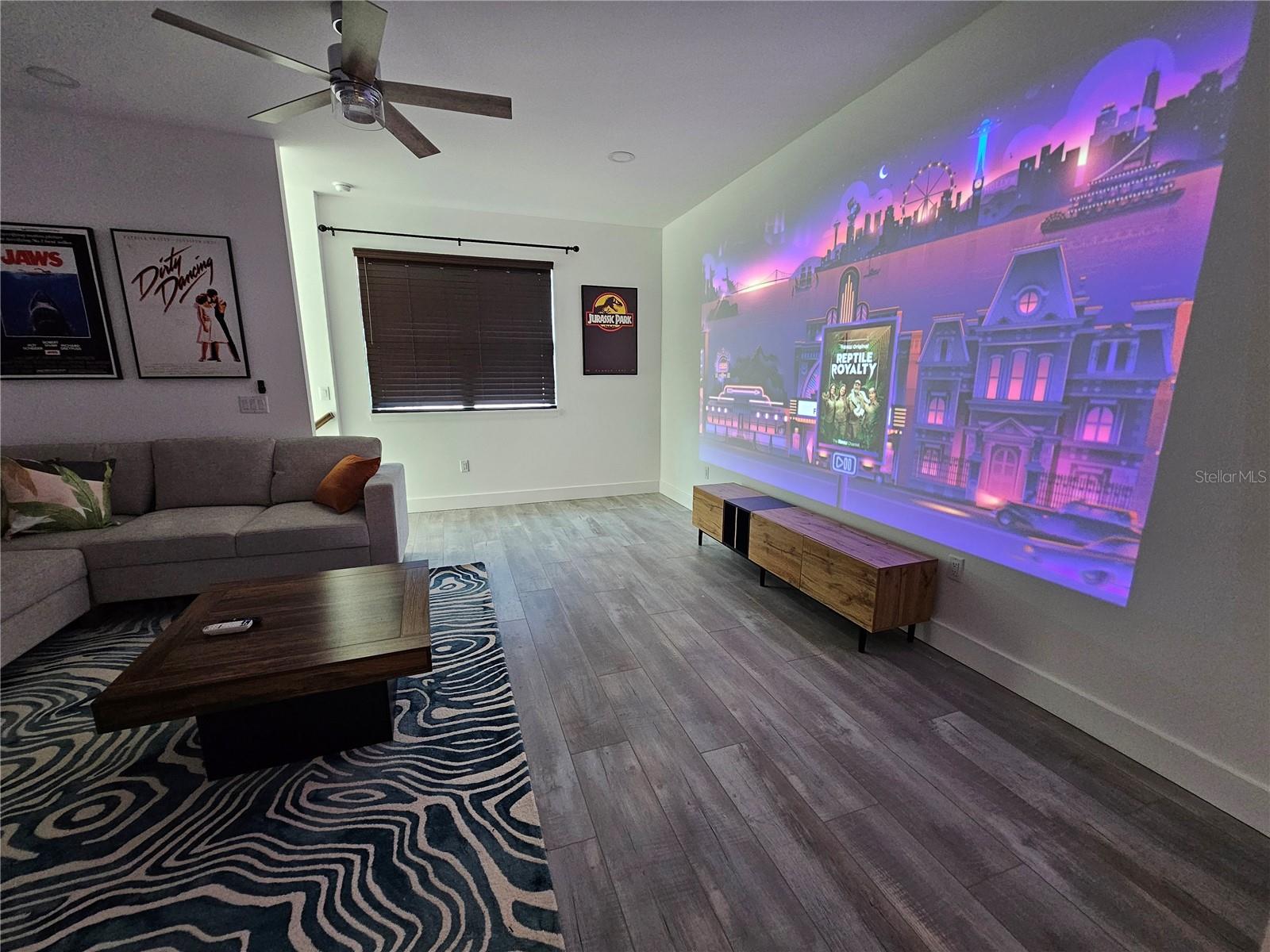 Image 33 of 65 For 2075 Jewell Avenue