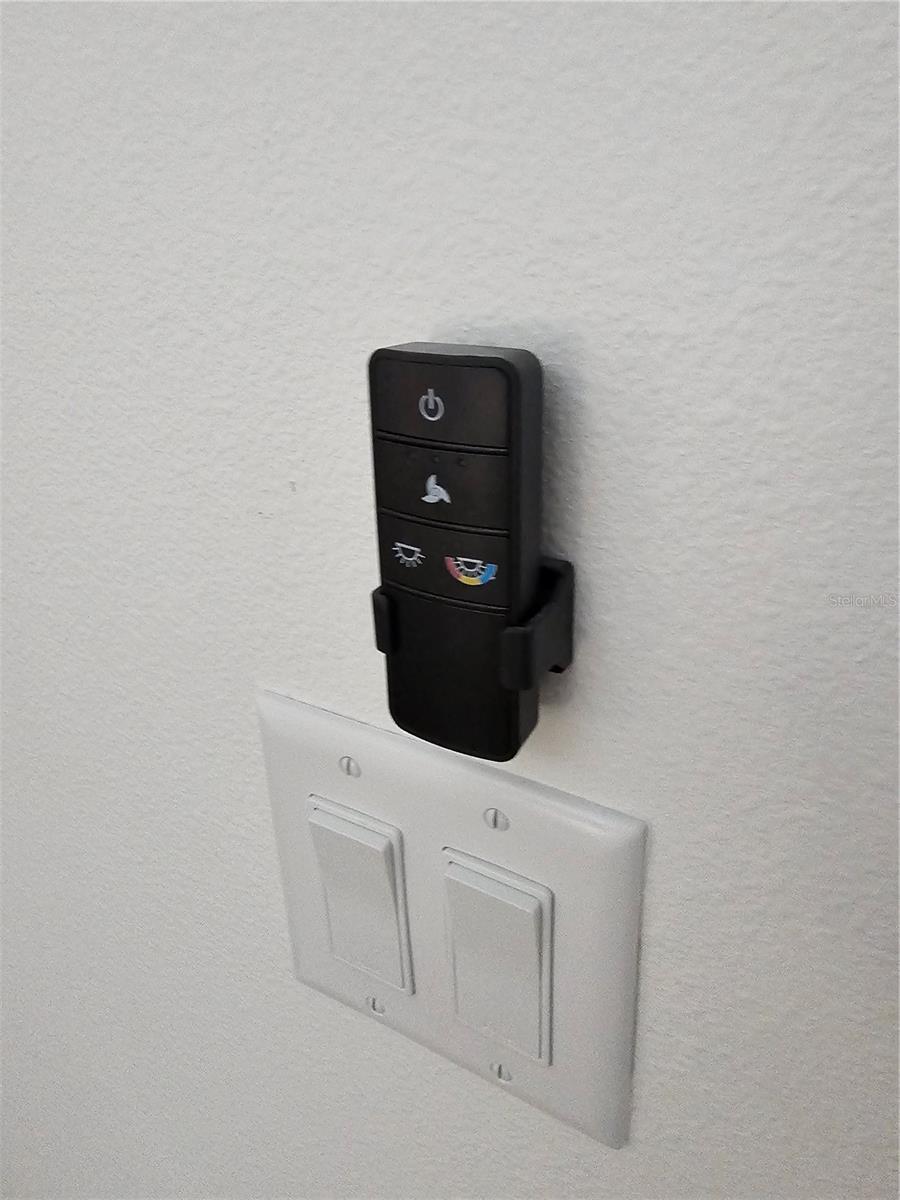 Image 35 of 65 For 2075 Jewell Avenue