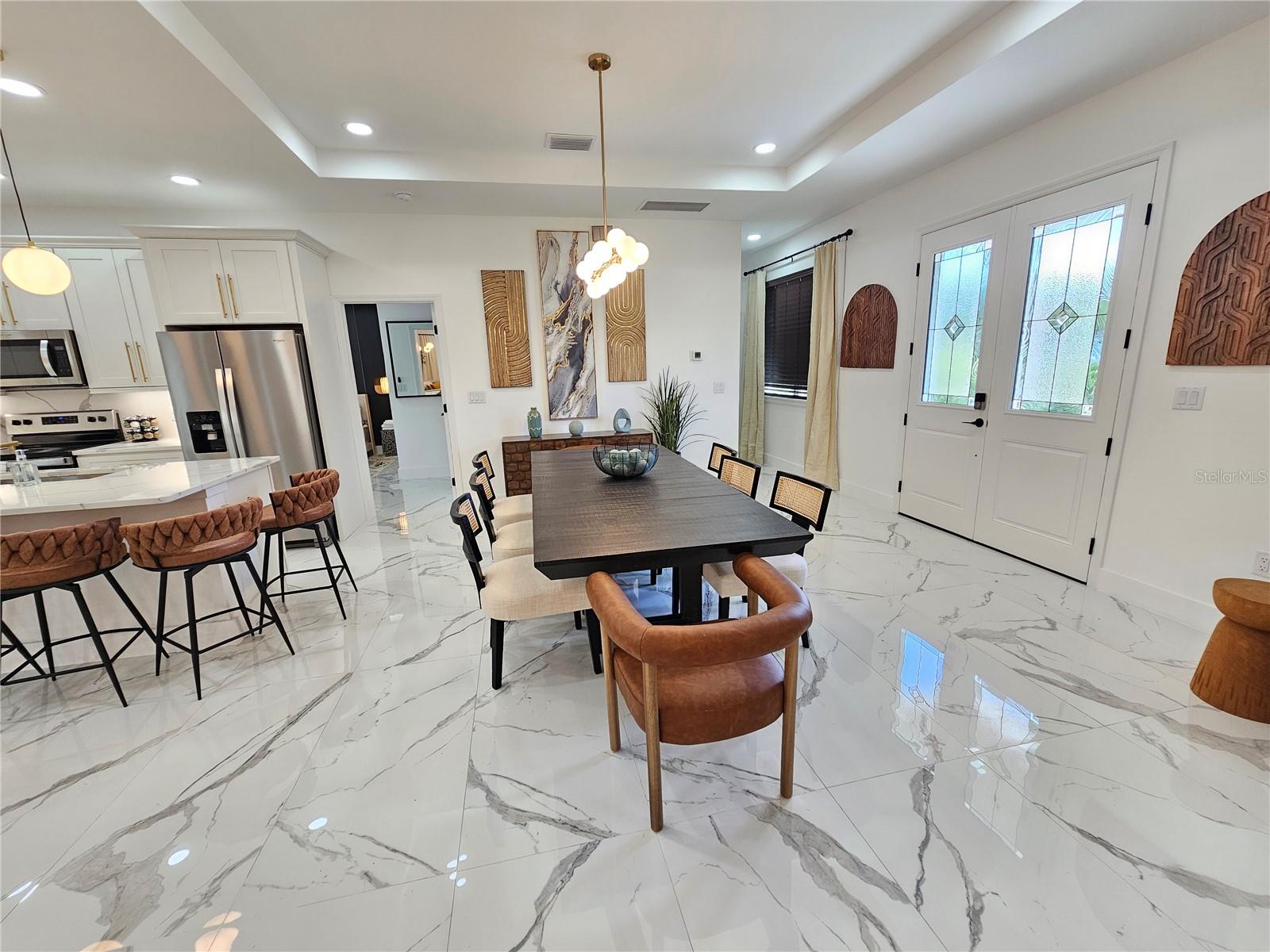 Image 4 of 65 For 2075 Jewell Avenue