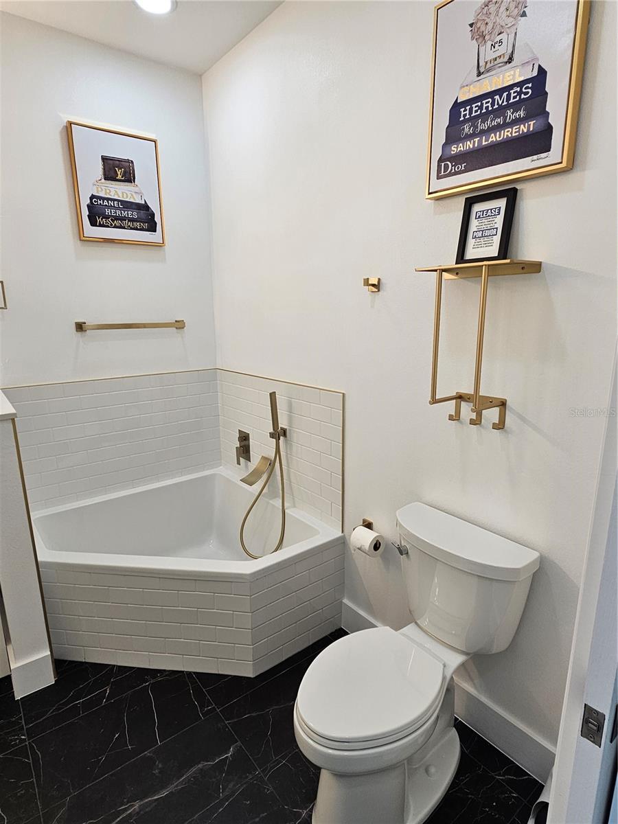 Image 47 of 65 For 2075 Jewell Avenue