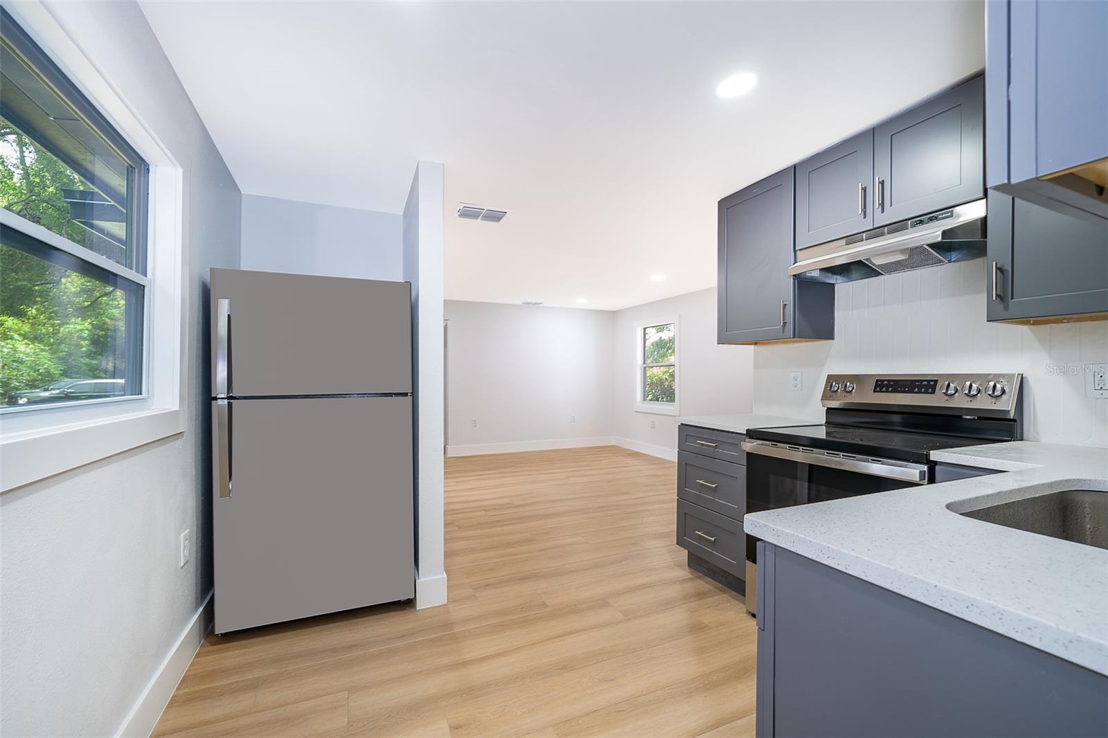 Image 6 of 9 For 613 Citrus Street A