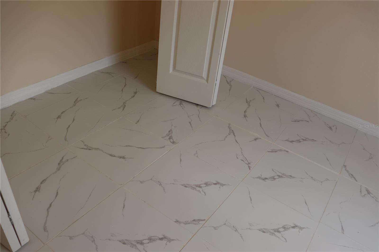 Image 19 of 38 For 413 Martigues Drive