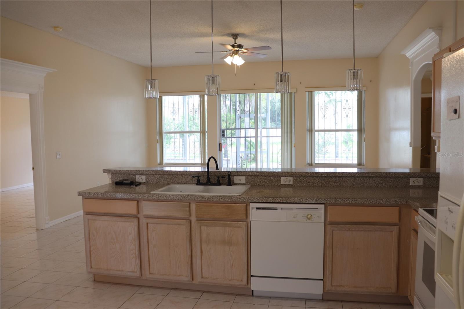 Image 35 of 38 For 413 Martigues Drive