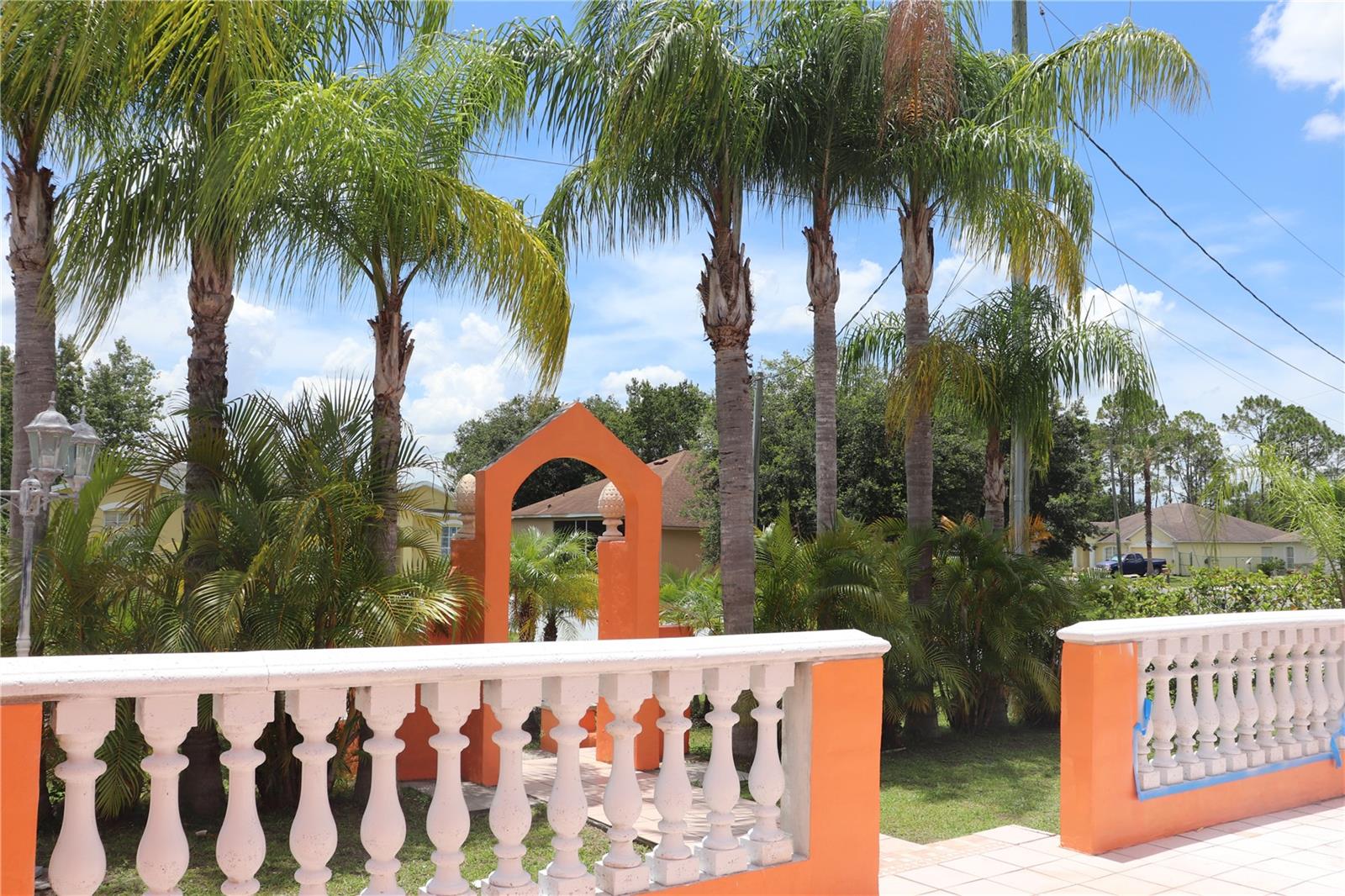 Image 5 of 38 For 413 Martigues Drive