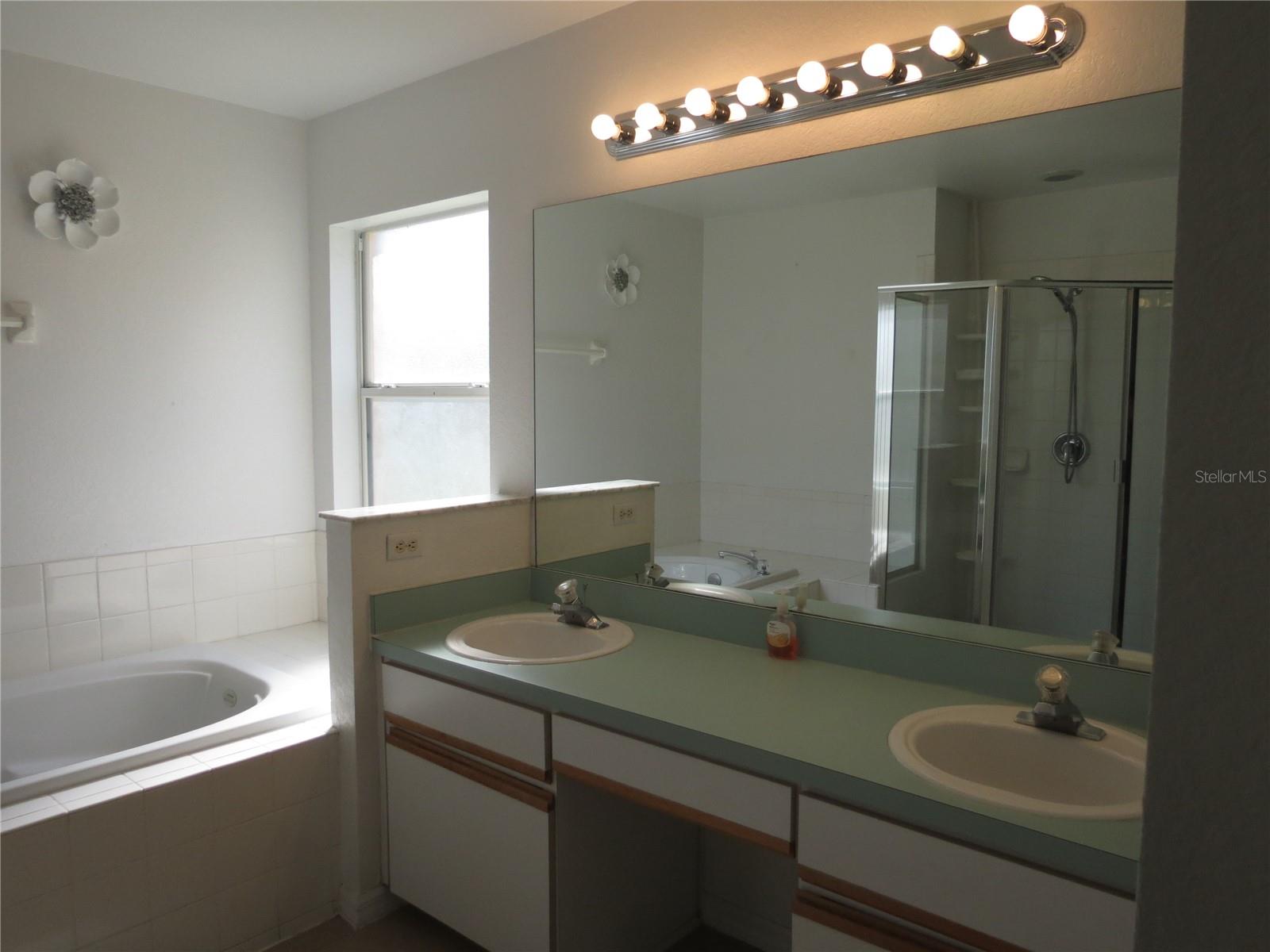 Image 21 of 45 For 151 Pinewood Drive