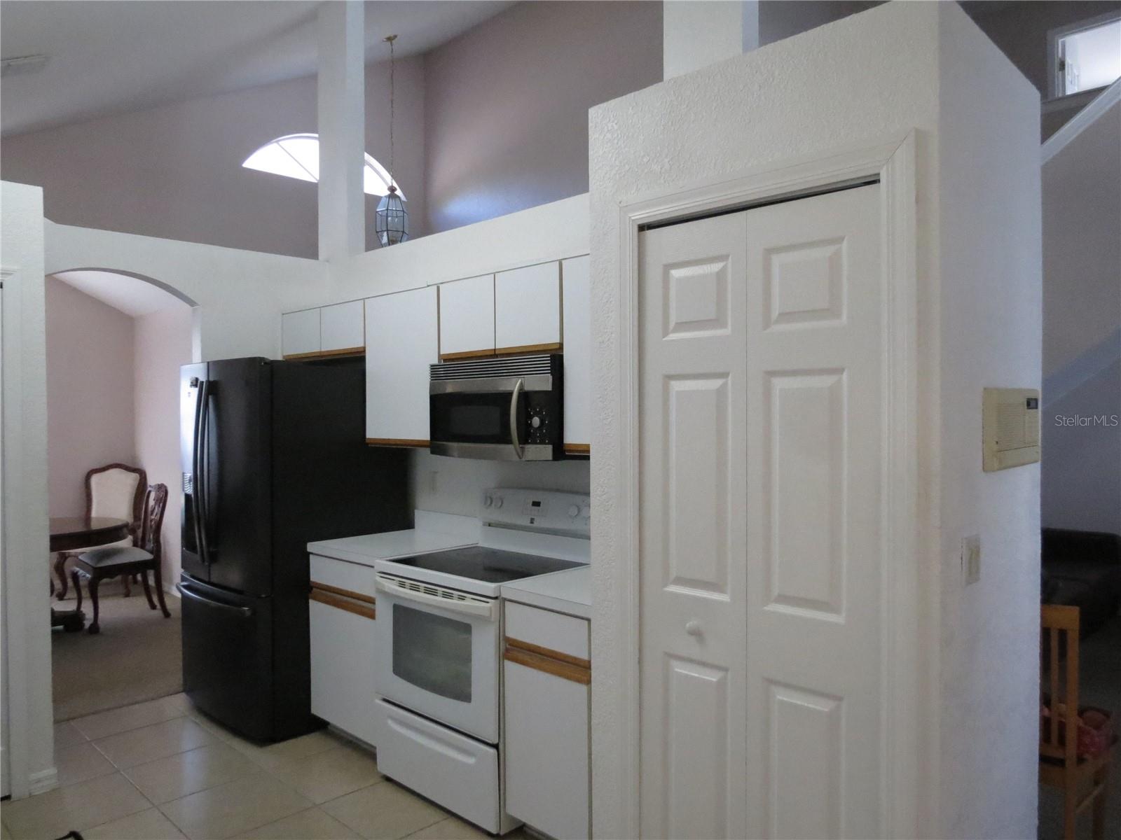 Image 7 of 45 For 151 Pinewood Drive