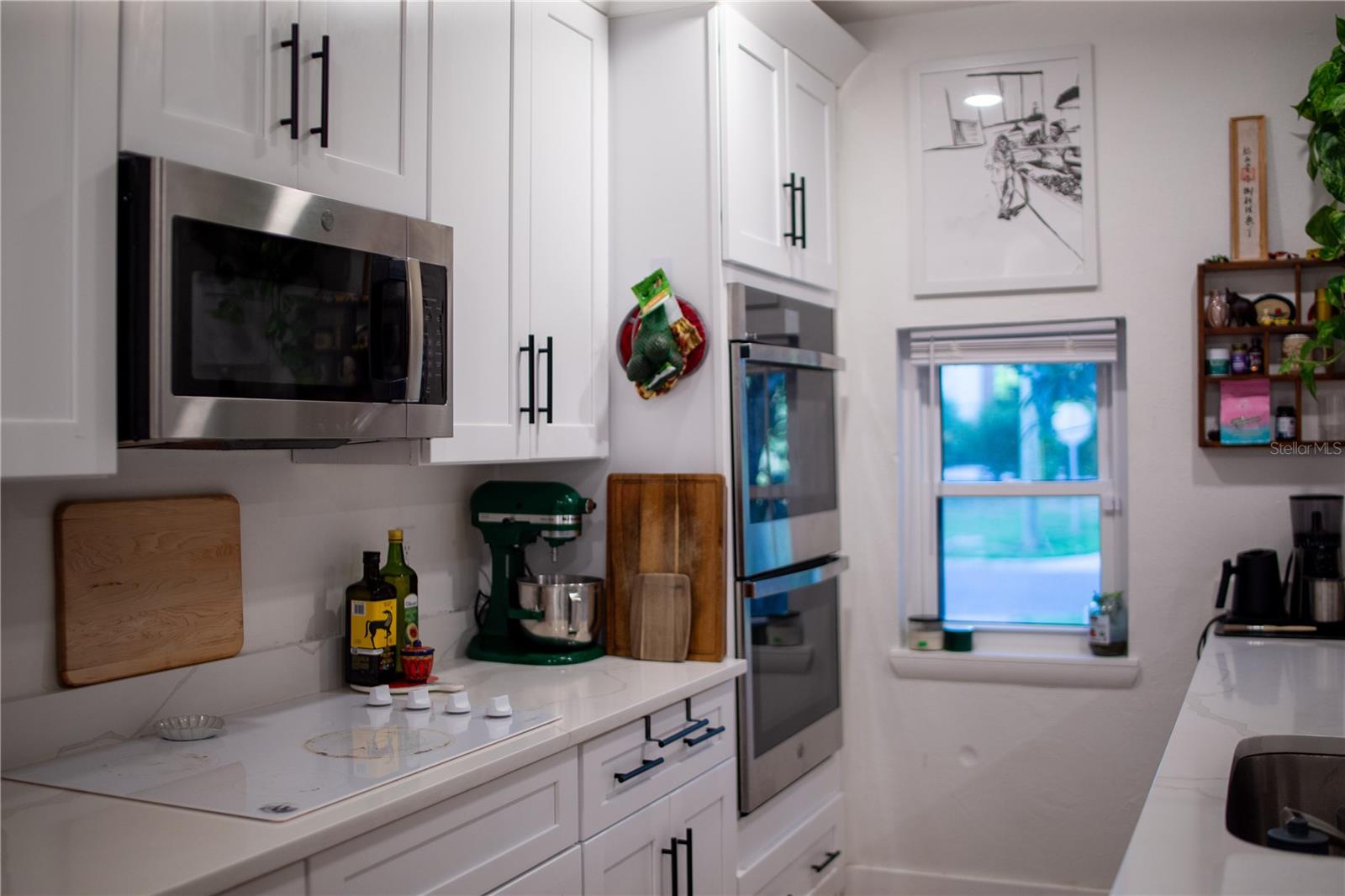 Image 3 of 7 For 112 Avocado Avenue