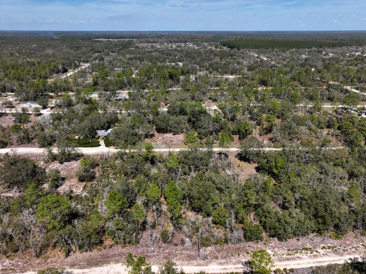 Listing photo id 11 for  65th Street 