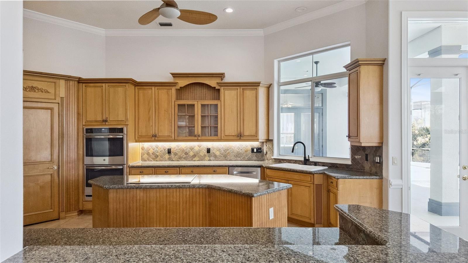 Image 13 of 66 For 10914 Emerald Chase Drive