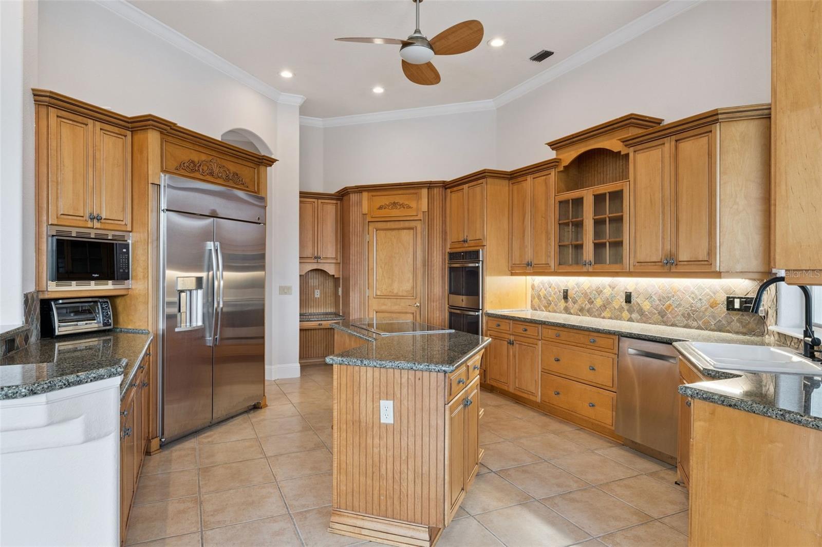 Image 15 of 66 For 10914 Emerald Chase Drive