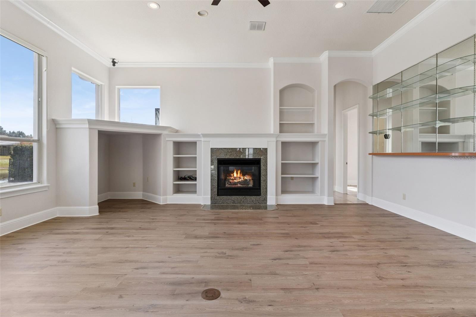 Image 20 of 66 For 10914 Emerald Chase Drive