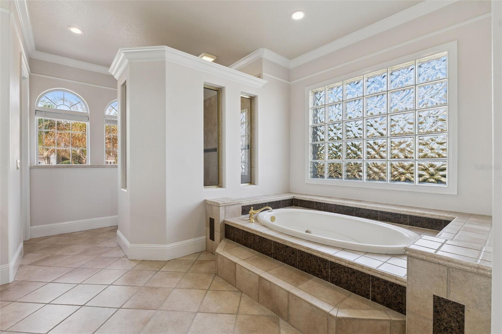 Image 29 of 66 For 10914 Emerald Chase Drive