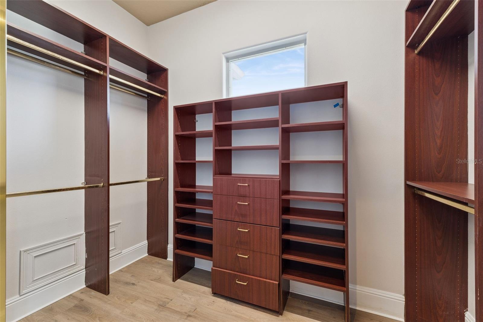 Image 31 of 66 For 10914 Emerald Chase Drive