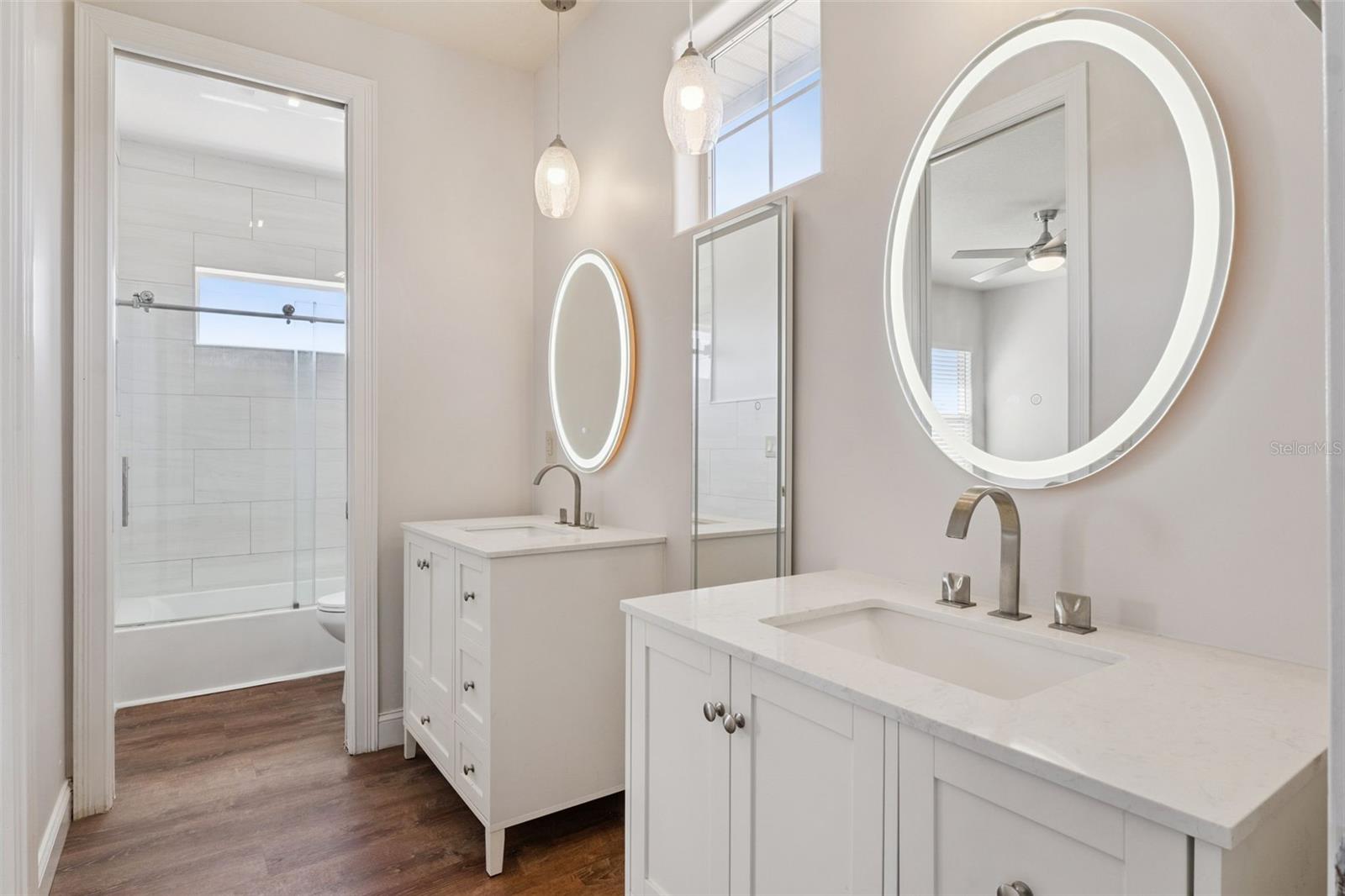 Image 37 of 66 For 10914 Emerald Chase Drive